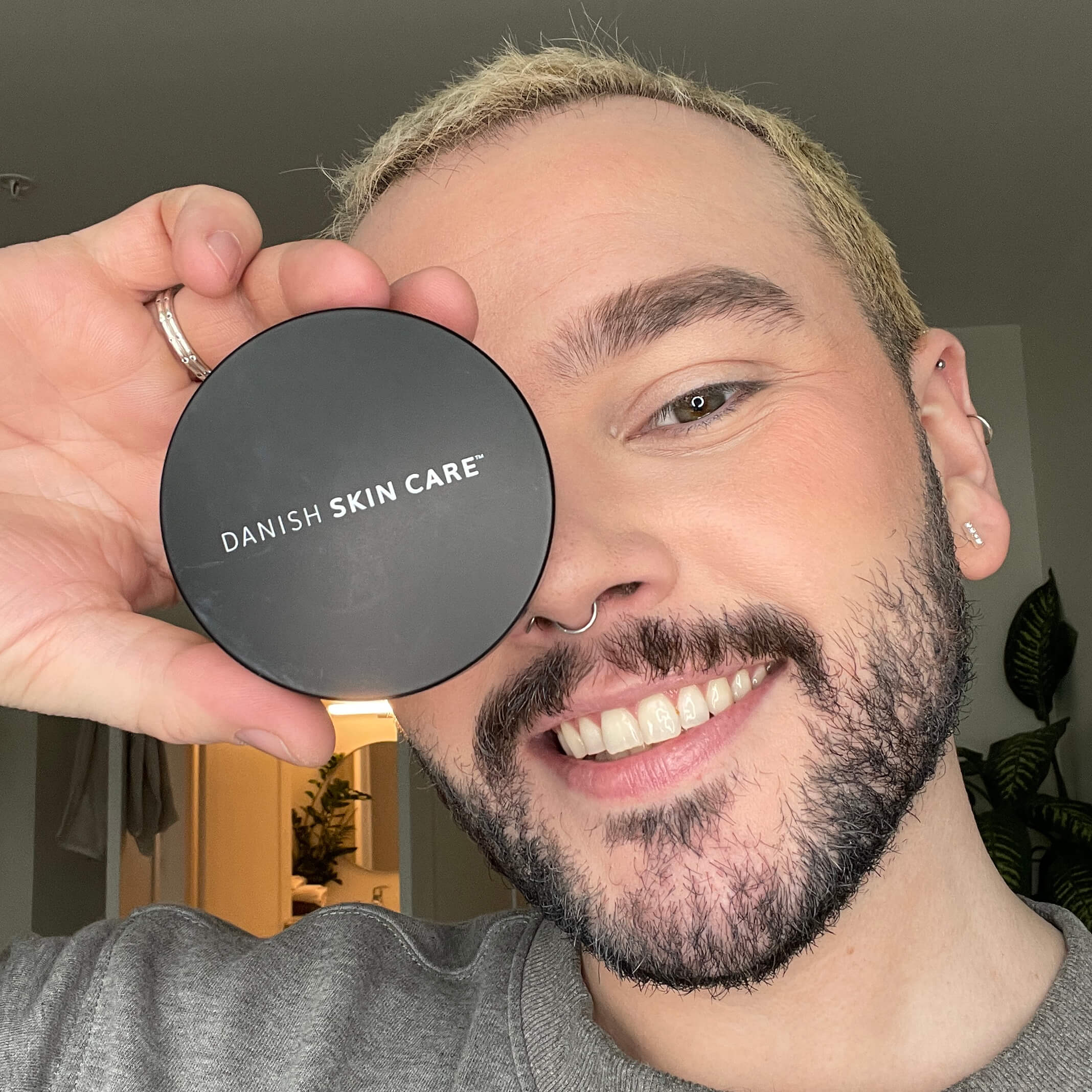 Loose Mineral Powder Foundation + børste